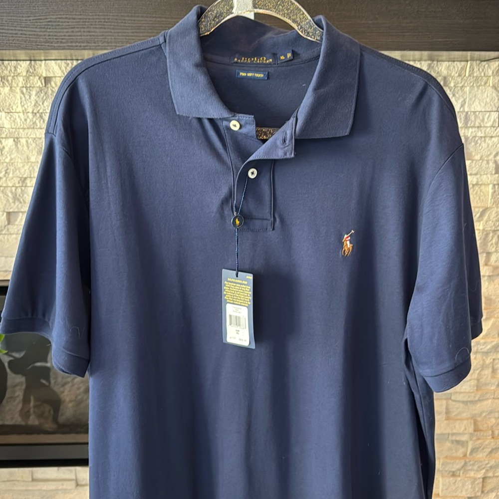 Polo soft touch brand new XL